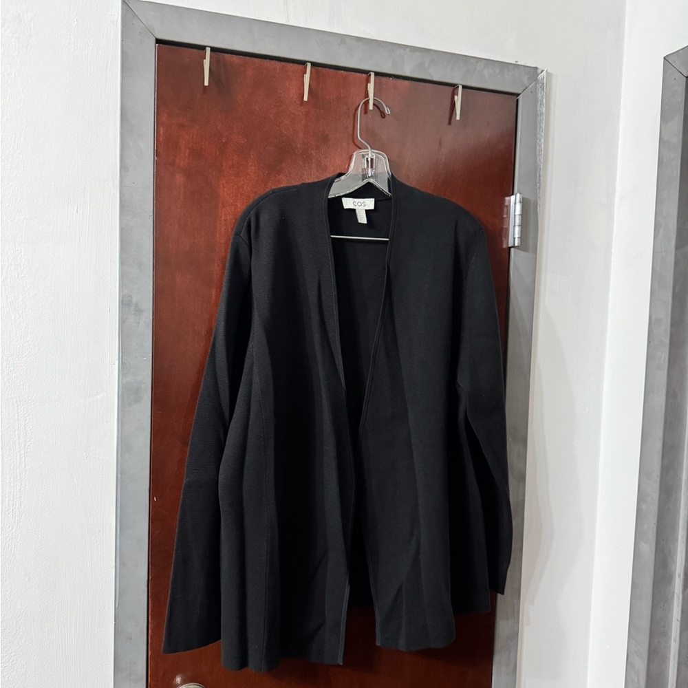 COS Women's Elegant Black Blazer